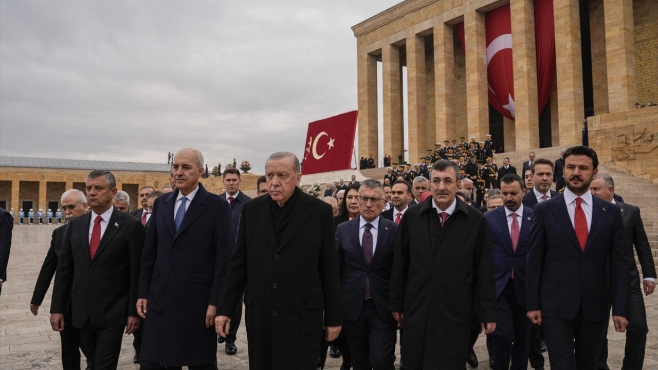 Foto - Erdoğan'dan Özel Defter'e ‘Türkiye Yüzyılı’ mesajı