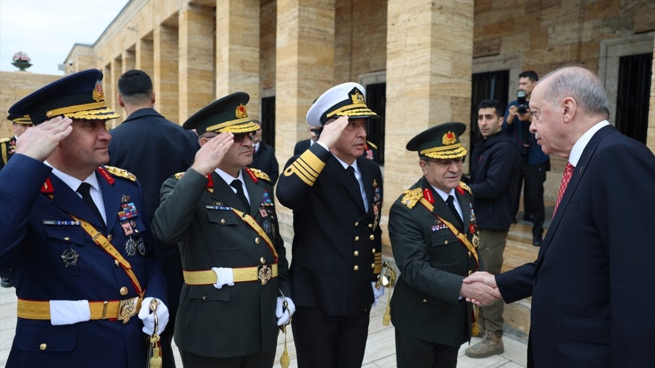 Foto - Erdoğan'dan Özel Defter'e ‘Türkiye Yüzyılı’ mesajı