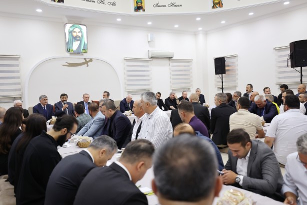 Foto - Erdoğan'dan Pendik'te Cemevi'ne 10 Muharrem ziyareti