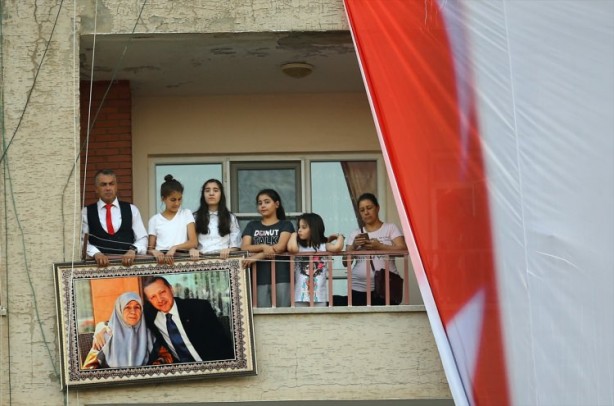 Foto - Erdoğan'dan sürpriz ziyaret! Masa tenisi oynadı