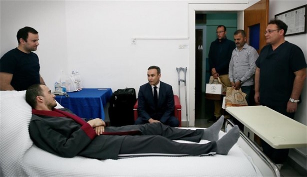 Foto - Erdoğan'dan yaralı askere jest