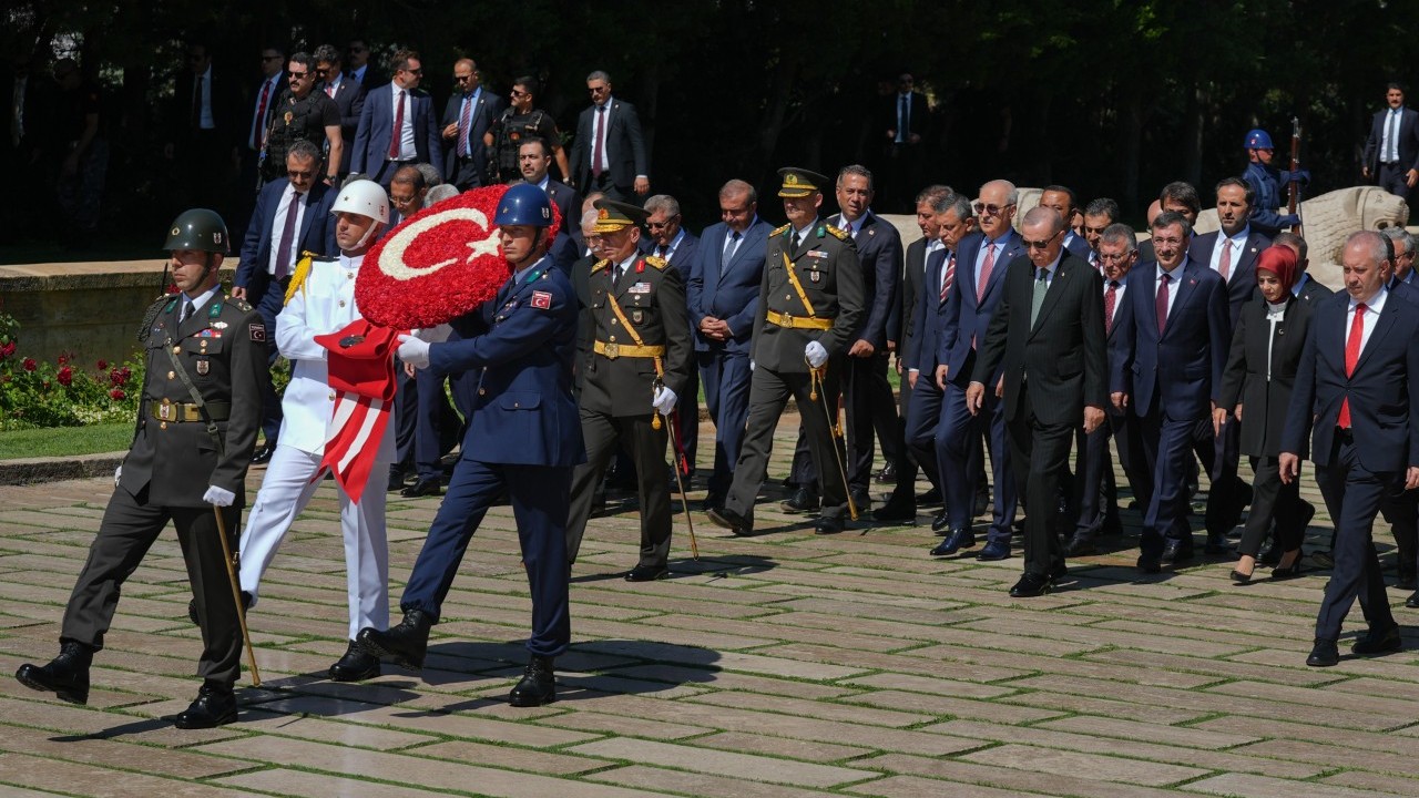 Foto - Erdoğan’ın Anıtkabir özel defterine yazdığı not gündem oldu! "Boş durmuyorlar"