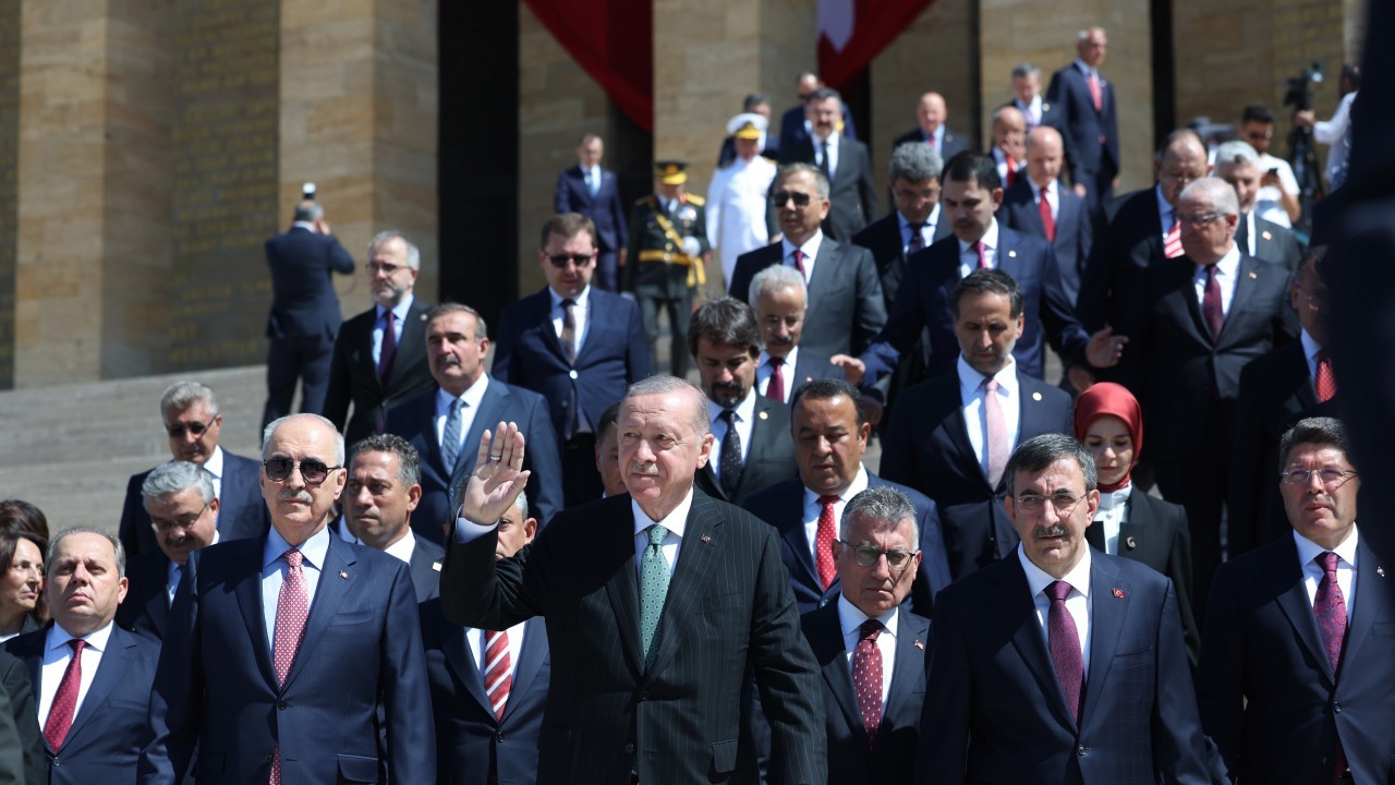 Foto - Erdoğan’ın Anıtkabir özel defterine yazdığı not gündem oldu! "Boş durmuyorlar"