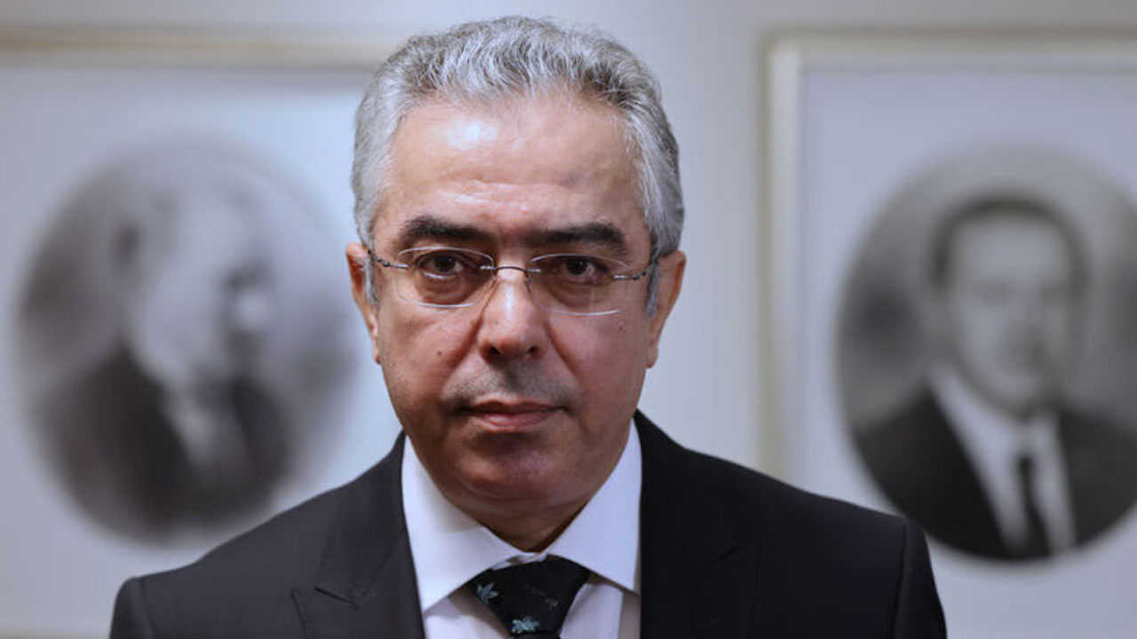 Foto - Erdoğan’ın danışmanı "yeni anayasaya ihtiyaç yok" diyerek bombayı patlattı!