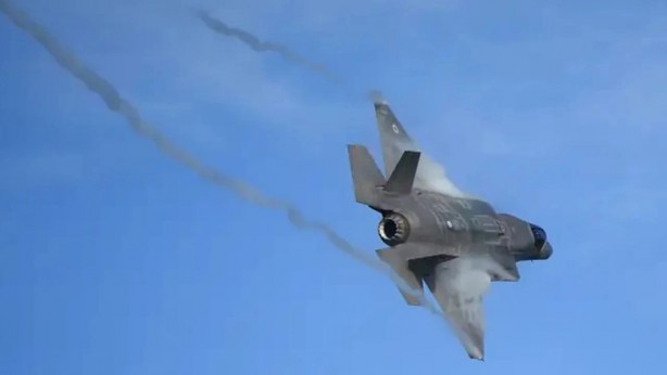 Foto - Erdoğan'ın en yakınındaki isim Türkiye'nin F-35 kararını az önce dünyaya ilan etti