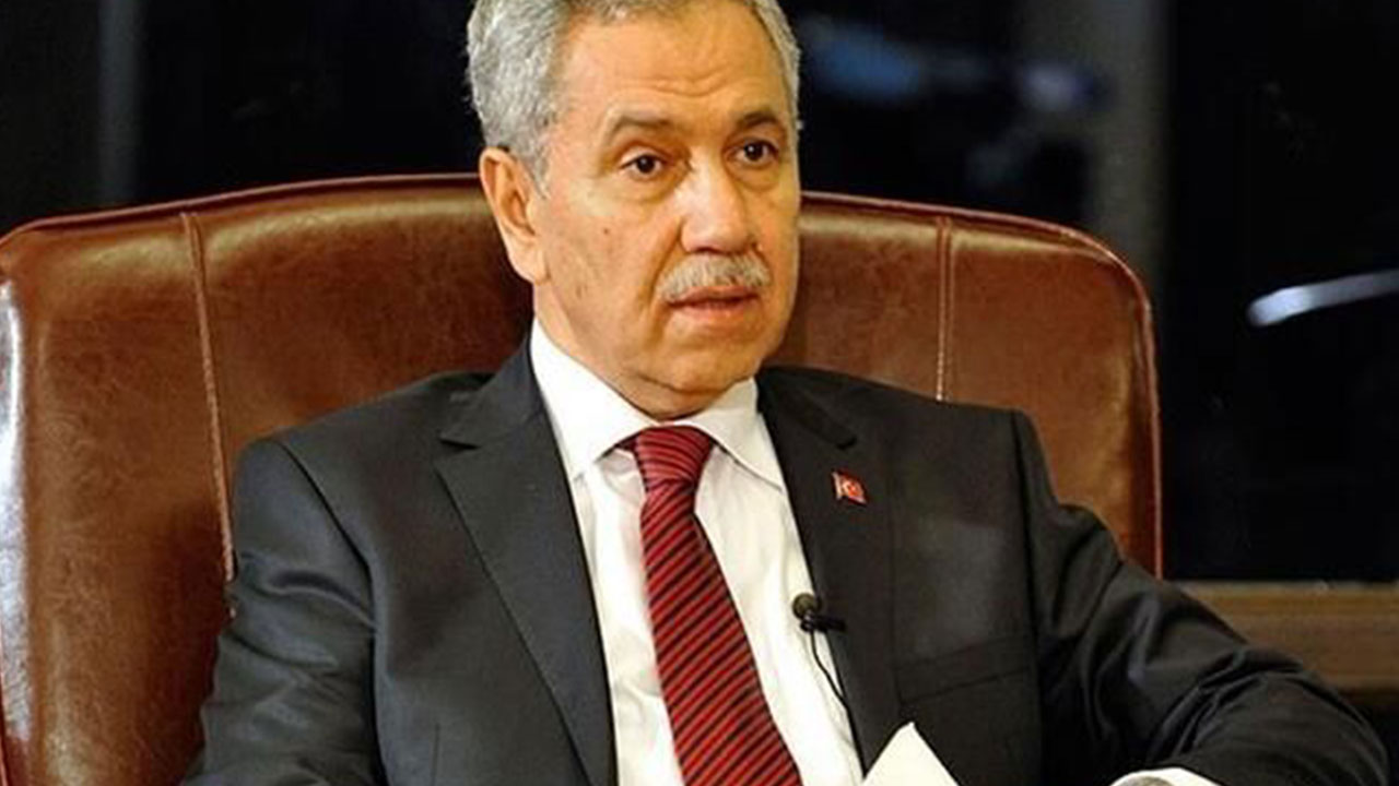 Foto - Erdoğan'ın en yakınındaki isimden Bülent Arınç çıkışı: Kendisine sorun