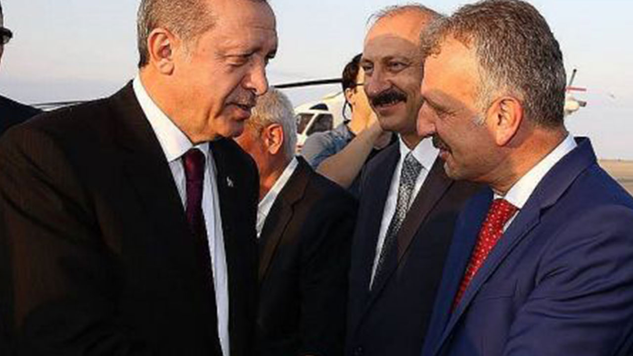 Erdoğan'ın en yakınındaki isimden  çok sert deprem çıkışı: Bu angut nasıl hoca