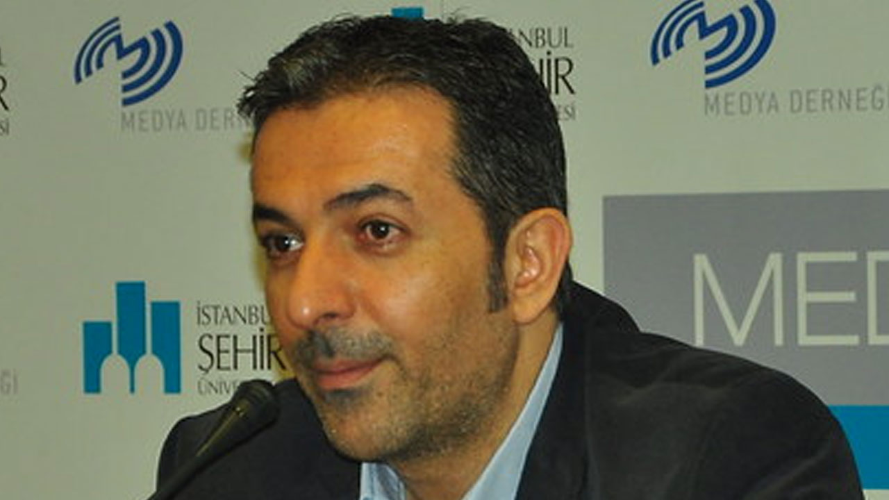 Foto - "Erdoğan’ın eski basın müşaviriyken…" Halk TV’de hava atan Akif Beki’nin havası indirildi