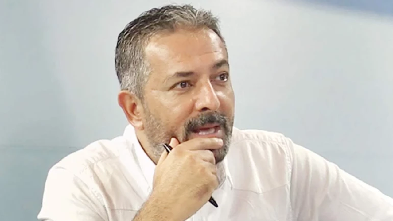 Foto - "Erdoğan’ın eski basın müşaviriyken…" Halk TV’de hava atan Akif Beki’nin havası indirildi