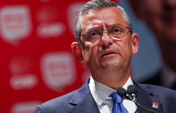 Foto - Erdoğan’ın gazeteciler ile buluşmasından önemli notlar! Özgür Özel’in randevu talebine ne cevap verdi? 