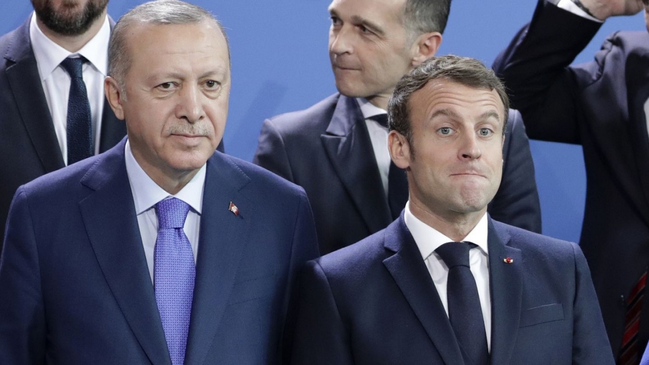 Erdoğan’ın hizaya getirdiği Macron’dan flaş karar