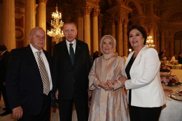 Foto - Erdoğan'ın iftar davetine ünlüler akın etti