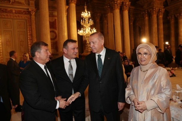 Foto - Erdoğan'ın iftar davetine ünlüler akın etti