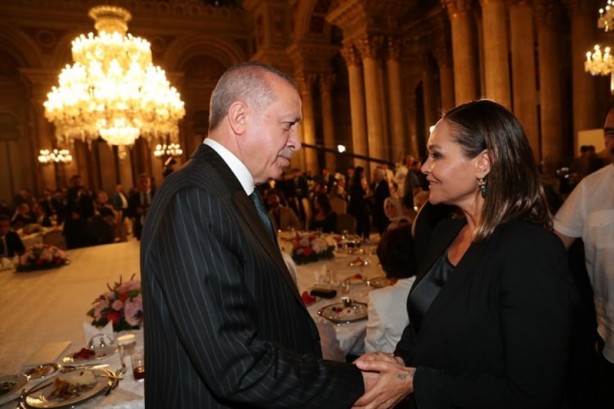 Foto - Erdoğan'ın iftar davetine ünlüler akın etti
