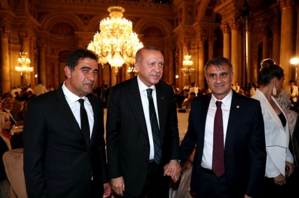 Foto - Erdoğan'ın iftar davetine ünlüler akın etti