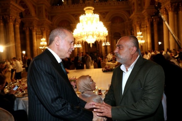 Foto - Erdoğan'ın iftar davetine ünlüler akın etti