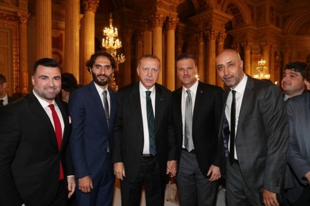Foto - Erdoğan'ın iftar davetine ünlüler akın etti