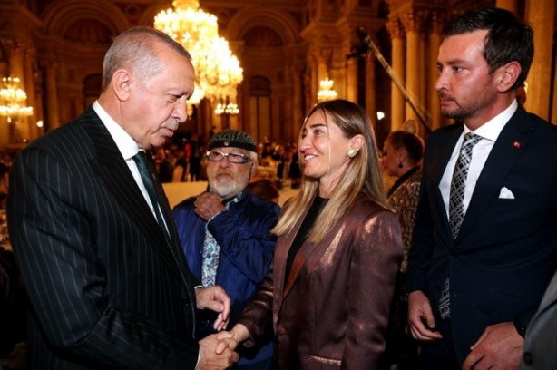Foto - Erdoğan'ın iftar davetine ünlüler akın etti