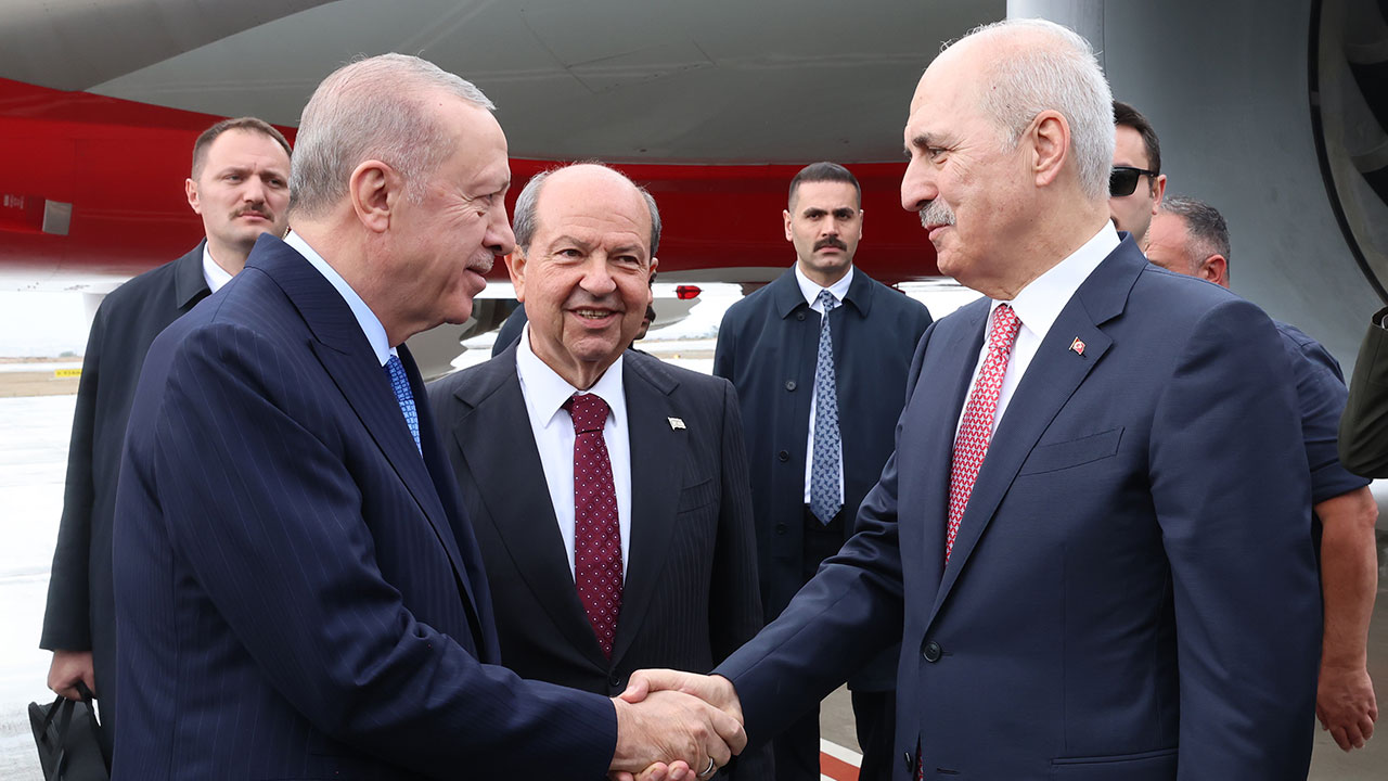 Foto - Erdoğan’ın Kıbrıs’a gitmesi korkuttu! "Yüksek teyakkuzdayız" diyerek duyurdular