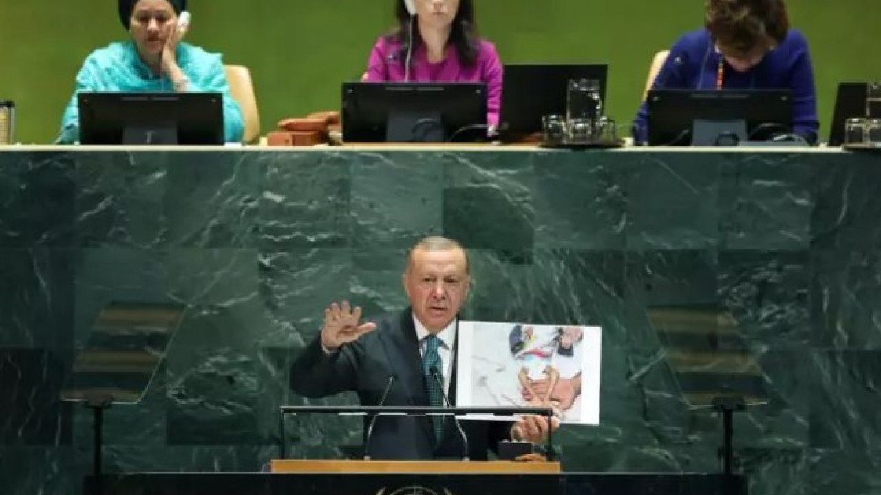 Foto - Başkan Erdoğan mazlumların sesi oldu! Dünya basını böyle gördü!