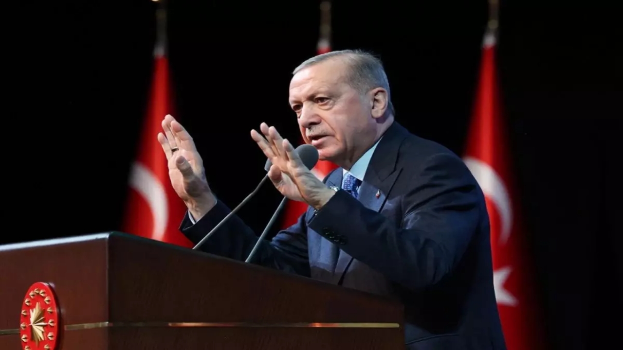 Foto - Erdoğan’ın korumaya aldığı bakan bakın kim çıktı! Her gittiği yerde "Onu sıkıştırmayın" diyormuş