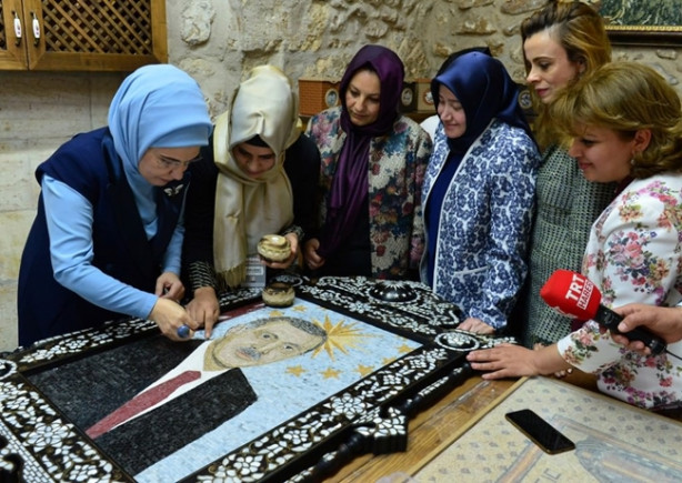 Foto - Erdoğan'ın mozaik portresine son taşı koydu