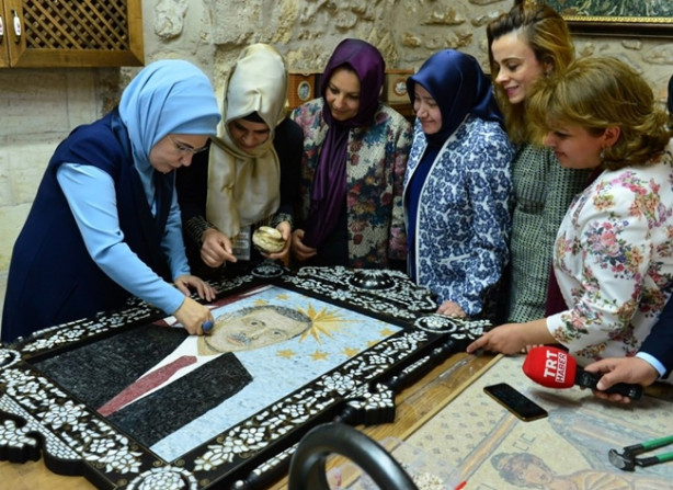 Foto - Erdoğan'ın mozaik portresine son taşı koydu