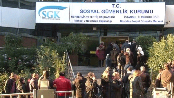Foto - Erdoğan'ın müjdesi sonrası akın ettiler! Teşekkürler Erdoğan Türkiye bayram ediyor