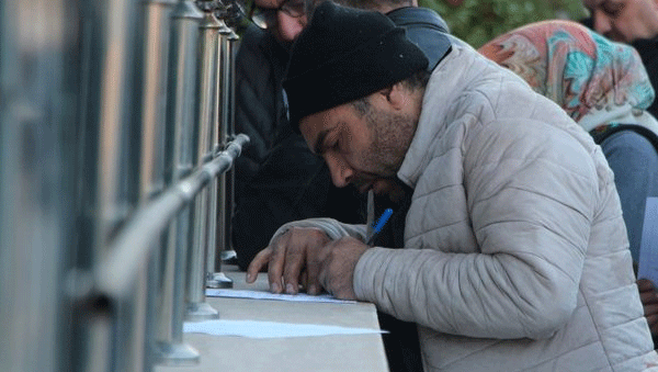 Foto - Erdoğan'ın müjdesi sonrası akın ettiler! Teşekkürler Erdoğan Türkiye bayram ediyor