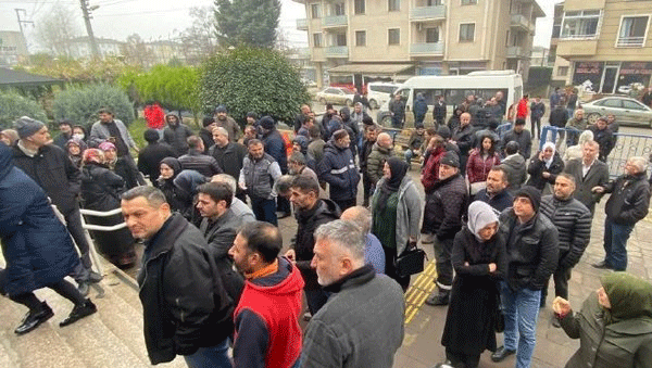 Foto - Erdoğan'ın müjdesi sonrası akın ettiler! Teşekkürler Erdoğan Türkiye bayram ediyor