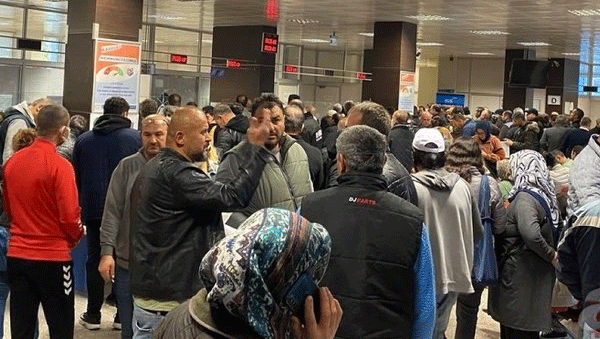 Foto - Erdoğan'ın müjdesi sonrası akın ettiler! Teşekkürler Erdoğan Türkiye bayram ediyor