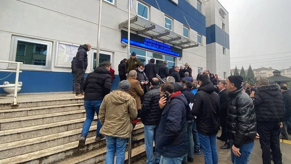 Foto - Erdoğan'ın müjdesi sonrası akın ettiler! Teşekkürler Erdoğan Türkiye bayram ediyor