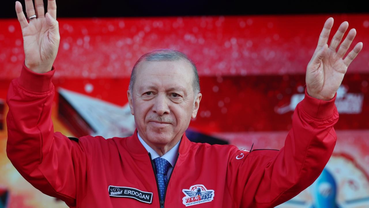 Foto - Erdoğan’ın o projeleri, resmen yerlerinden hoplattı! "Artık bir hayal oldu" deyip saçlarını yolmaya başladılar