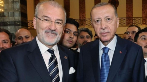 Foto - Erdoğan’ın yanında çömeldiği görüntüler çok konuşulmuştu! Hulki Cevizoğlu’ndan flaş açıklama geldi! Sebebi herkesi şaşkına çevirdi 