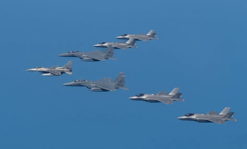 Erdoğan'ın ziyaretinden hemen önce skandal! Türkiye ile savaşın senaryosunu yaptılar: Savaş uçakları, helikopterler, gemiler harekete geçti