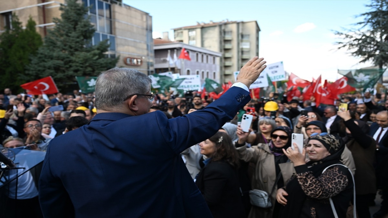 Foto - Erdoğan’la fotoğrafı çok konuşulmuştu! Davutoğlu’ndan bir olay açıklama daha