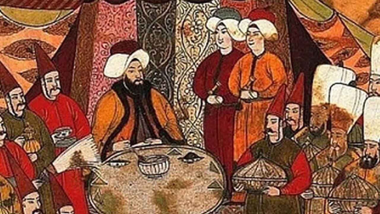 Foto - Erhan Afyoncu, Osmanlı'da devleti zarara uğratan bürokratlara ne ceza verildiğini açıkladı