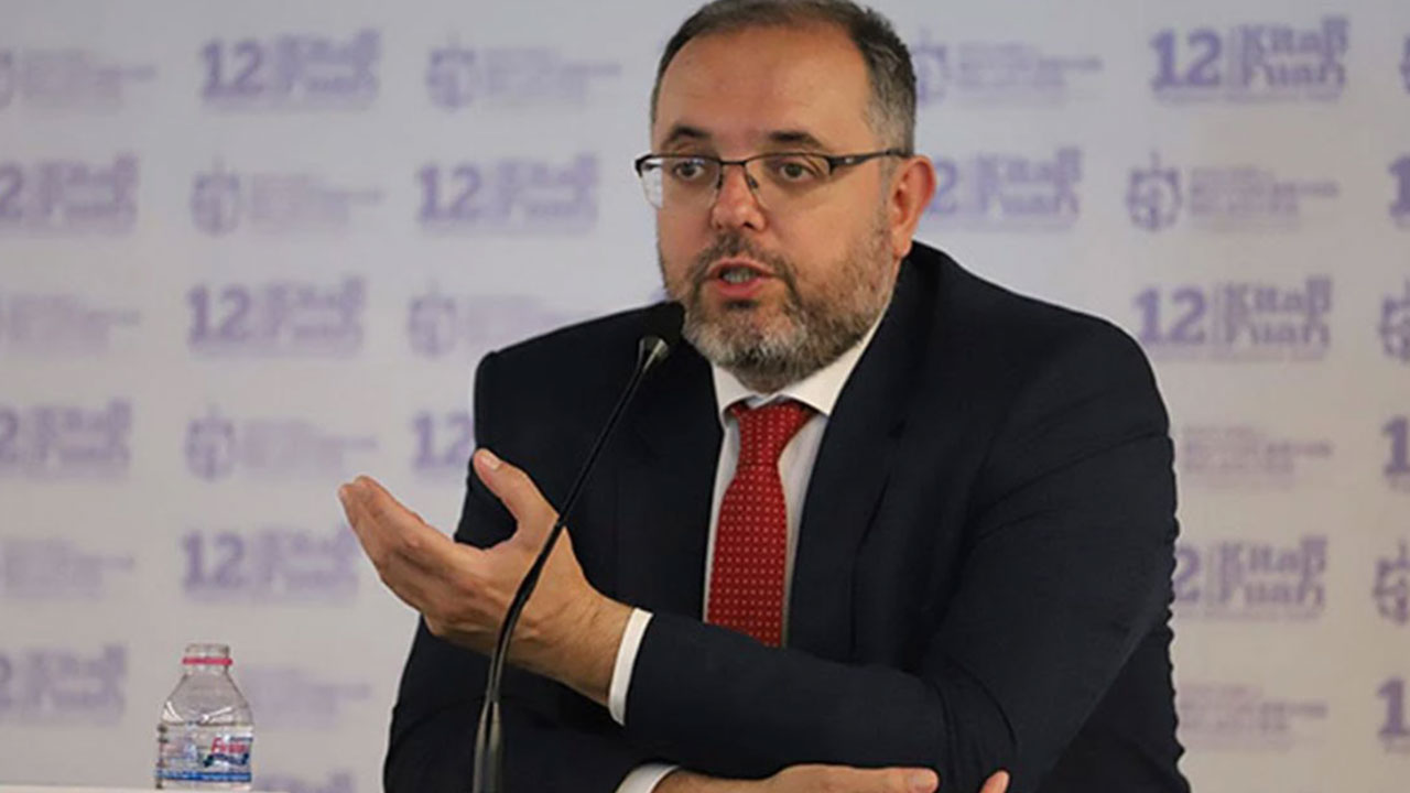 Erhan Afyoncu'dan gündemi sarsacak çıkış: Sayılarını bilmem ama devlete sızdılar