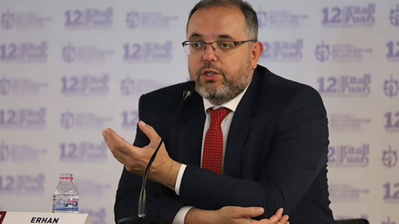 Erhan Afyoncu'dan şok eden Rusya açıklaması: Paraları çalıp bozuk silah yolladılar