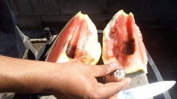 Foto - Erimiş bakır karpuza dökülürse...