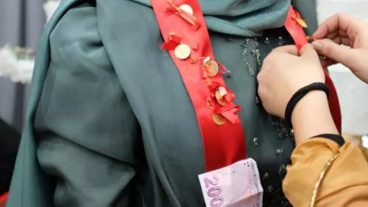 Foto - Erkeklerin evlenme yaşları belli oldu! Türkiye kaçıncı sırada?