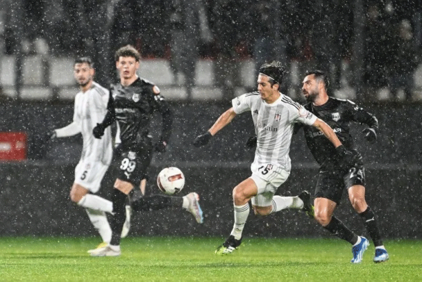Foto - Erman Toroğlu o isimleri yerden yere vurdu! "Ortada leş bıraktılar"