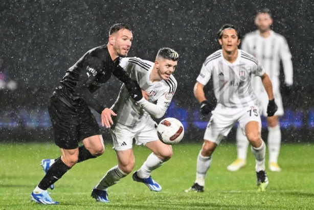 Foto - Erman Toroğlu o isimleri yerden yere vurdu! "Ortada leş bıraktılar"
