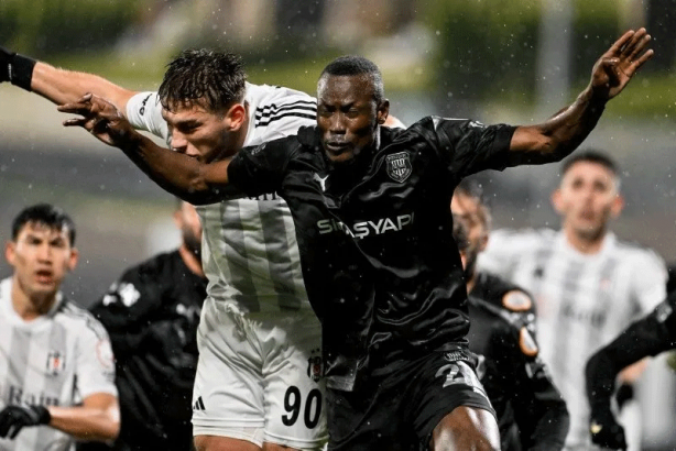 Foto - Erman Toroğlu o isimleri yerden yere vurdu! "Ortada leş bıraktılar"