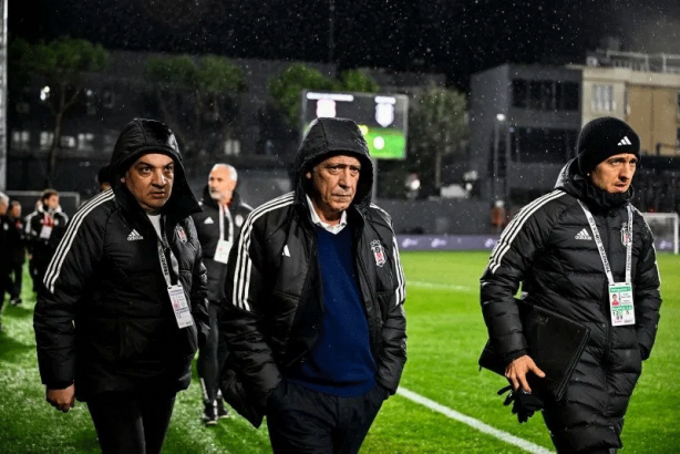 Foto - Erman Toroğlu o isimleri yerden yere vurdu! "Ortada leş bıraktılar"
