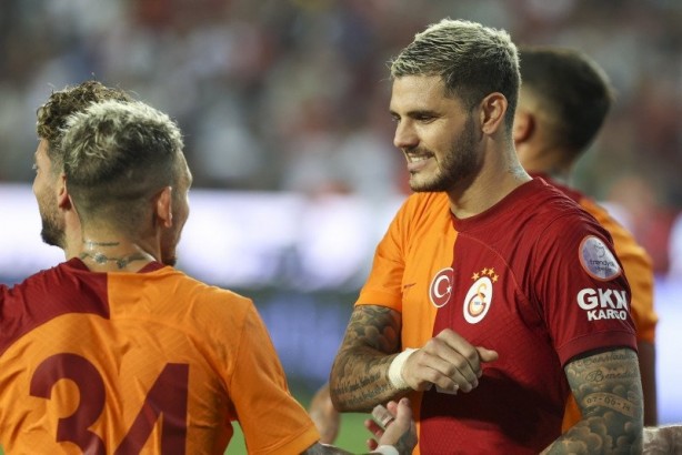 Foto - Erman Toroğlu'dan flaş penaltı açıklaması! Gaziantep FK-Galatasaray maçında olaylı pozisyon...