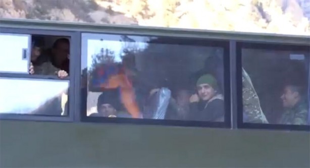 Foto - Ermeni askerlerden büyük yüzsüzlük! Bakın ne yaptılar