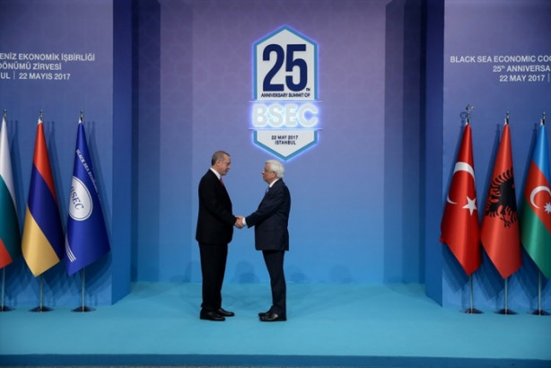 Foto - Ermeni temsilcinin sözlerine Erdoğan tepki gösterdi!