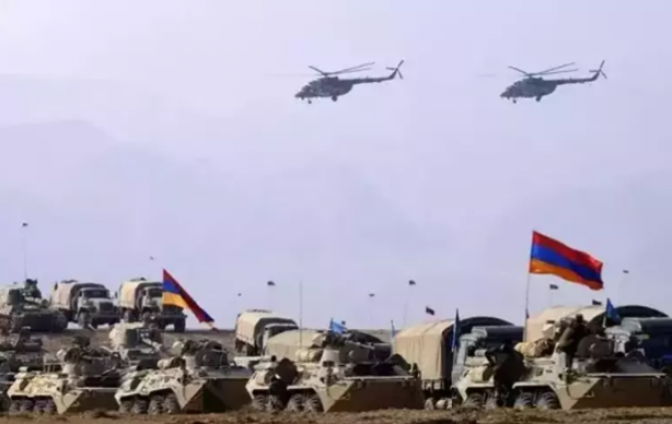 Foto - Ermenistan umudunu ABD'ye bağladı! Rus basının hedefinde Paşinyan var