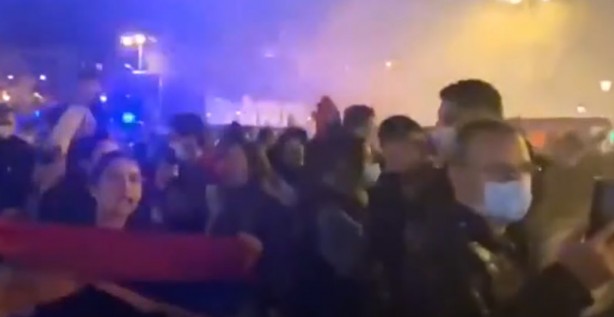 Foto - Ermenistan'da kutlamalar başladı 'Bu kadar korkuyordunuz madem niye saldırıyorsunuz'